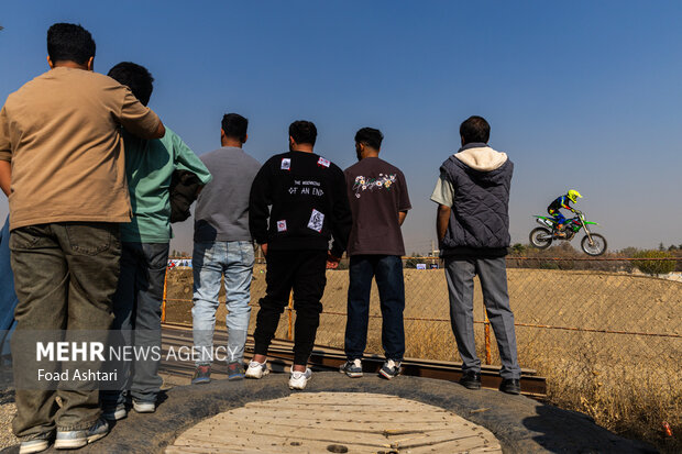 مسابقه موتور کراس قهرمانی کشور