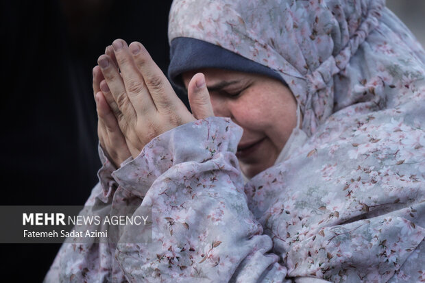 اقامه نماز باران در مسجد مقدس جمکران