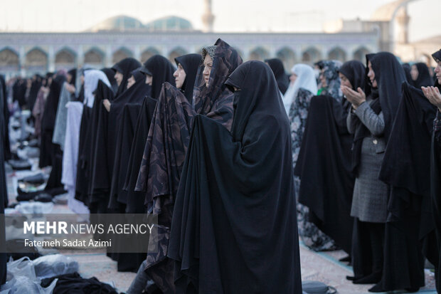 اقامه نماز باران در مسجد مقدس جمکران