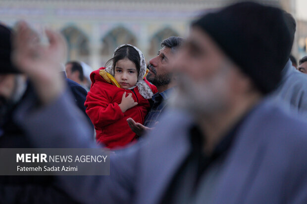 اقامه نماز باران در مسجد مقدس جمکران