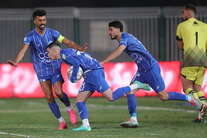 var استقلال را از شکست تلخ نجات داد / صعود سخت آبی‌پوشان با آسانی! 5