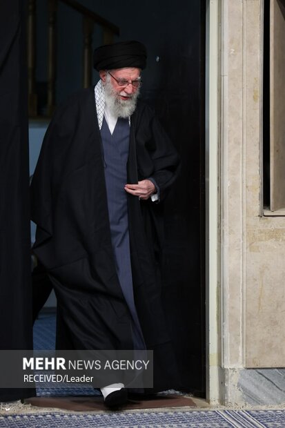 اولین شب مراسم عزاداری ایام شهادت حضرت فاطمةالزهرا (س) در حسینیه امام خمینی(ره)