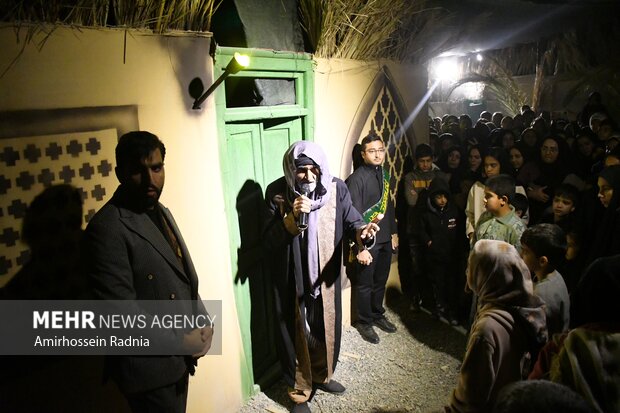 نمایشگاه فاطمیه راه نجات در بیرجند