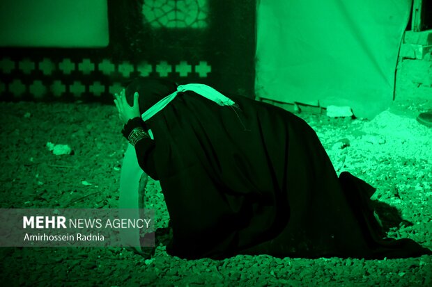 نمایشگاه فاطمیه راه نجات در بیرجند