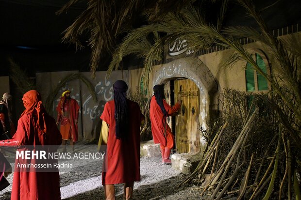 نمایشگاه فاطمیه راه نجات در بیرجند