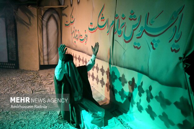 نمایشگاه فاطمیه راه نجات در بیرجند