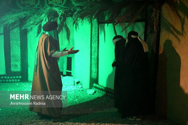 نمایشگاه فاطمیه راه نجات در بیرجند