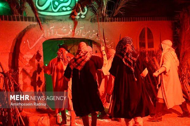 نمایشگاه فاطمیه راه نجات در بیرجند