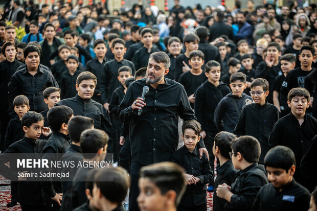 اجتماع نوگلان و نوجوانان فاطمی