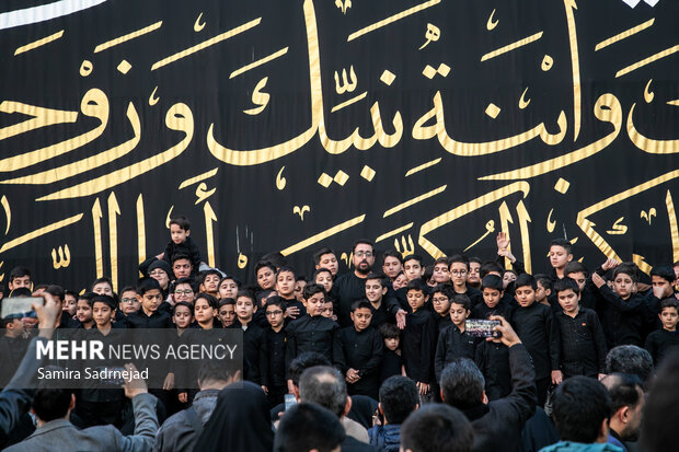 اجتماع نوگلان و نوجوانان فاطمی