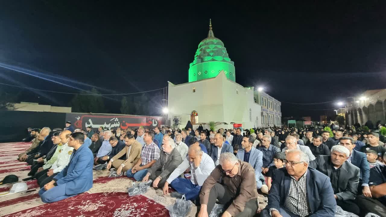 امام جمعه گناوه: شب جمعه زمان نزول رحمت الهی و برآورده شدن دعا است