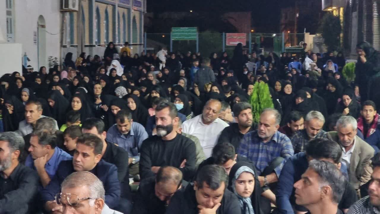 امام جمعه گناوه: شب جمعه زمان نزول رحمت الهی و برآورده شدن دعا است