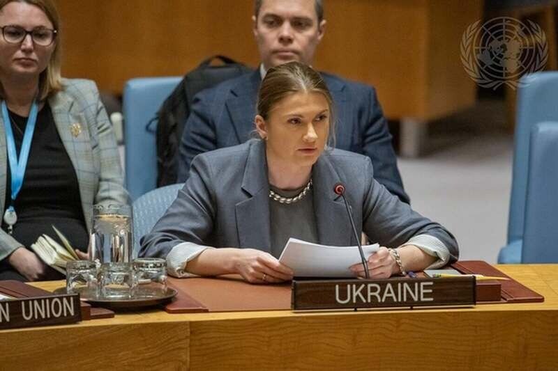 اوكراين،خاك،كريستينا،بپيوندد