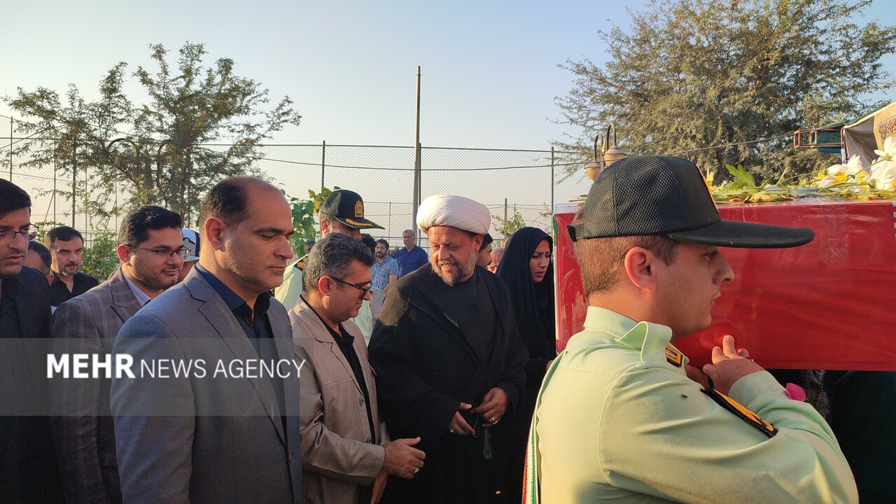 پیکر مطهر شهید گمنام وارد عسلویه شد