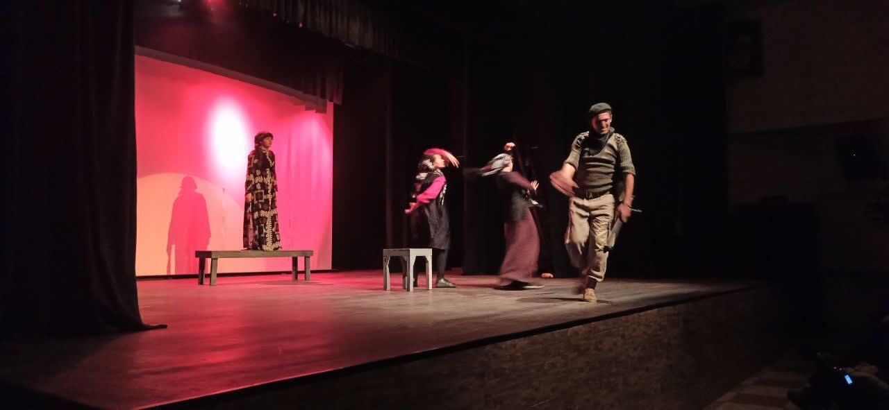 بیستمین جشنواره تئاتر کُردی سقز؛گامی در مسیر معرفی فرهنگ کُردی به جهان