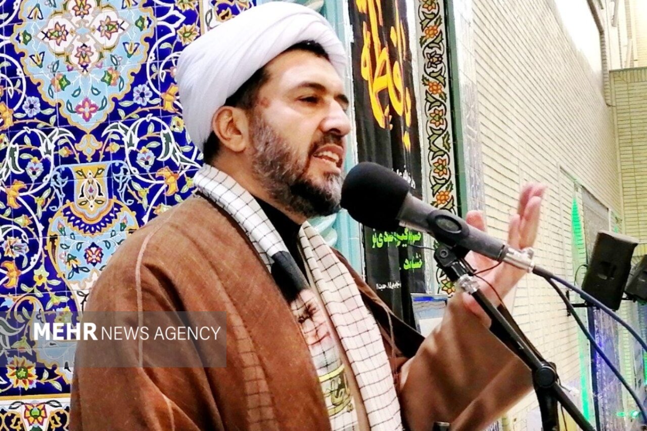 امام جمعه اسلامشهر:مجلس باید دولت را در عبور ازمشکلات اقتصادی یاری کند