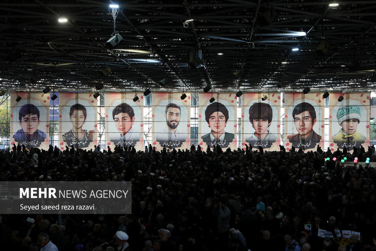 نماز جمعه تهران سی آبان ماه ۱۴۰۴