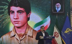 مدیرکل آموزش وپرورش بوشهر:دانش‌آموزان امروز ادامه دهنده راه شهدا هستند