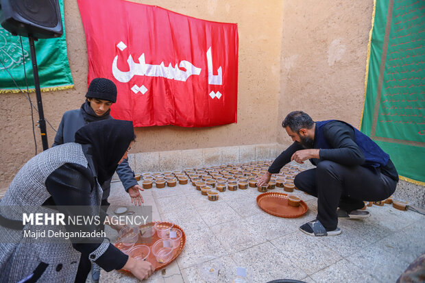 پخت «سمنوی نذری» در یزد همزمان با ایام فاطمیه