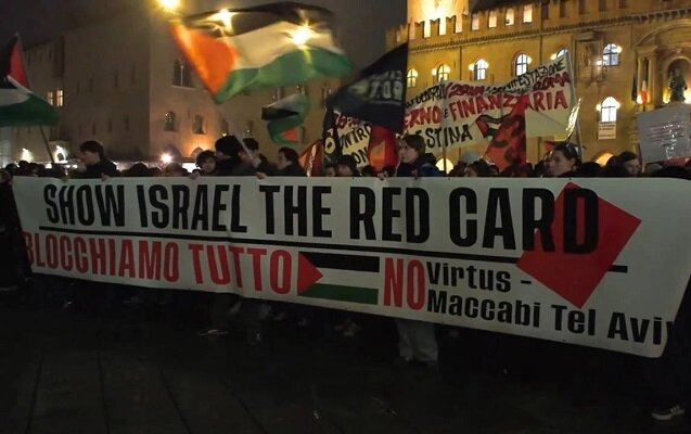 İtalyanlar Siyonis İsrail'e kırmızı kart gösterdi