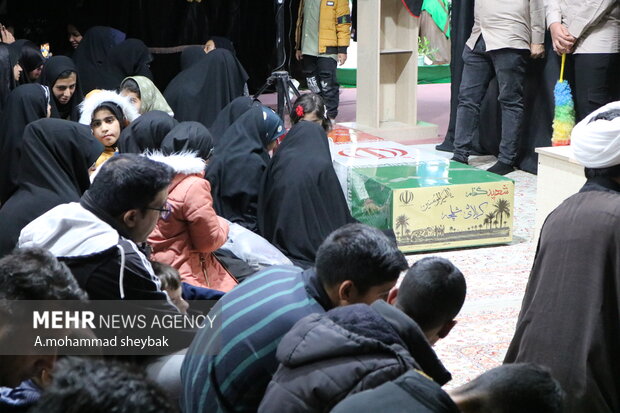 مراسم استقبال از شهدای گمنام در مهدیه زابل
