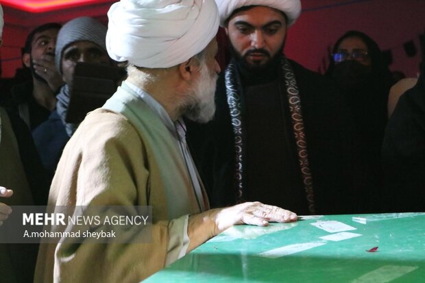 مراسم استقبال از شهدای گمنام در مهدیه زابل