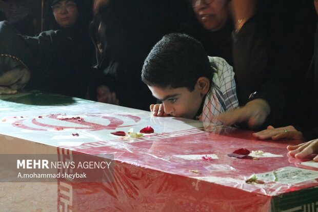 مراسم استقبال از شهدای گمنام در مهدیه زابل