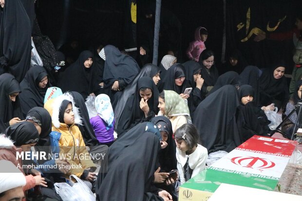 مراسم استقبال از شهدای گمنام در مهدیه زابل