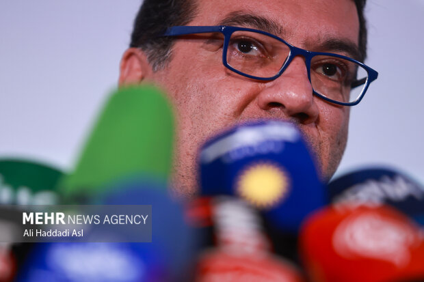 نشست خبری چهل و سومین جشنواره جهانی فیلم فجر