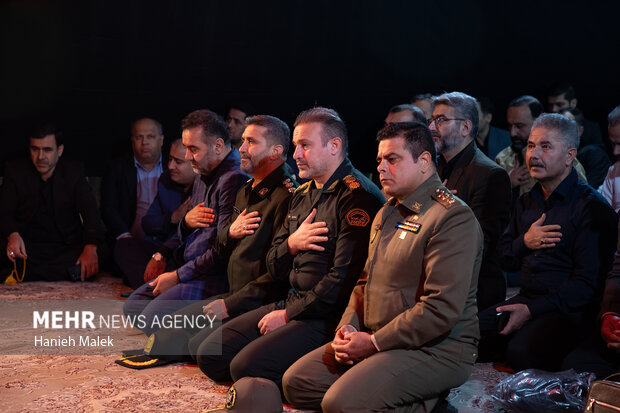 سوگواره ریحانه الرسول (ص) و وادع با شهید گمنام در گرگان