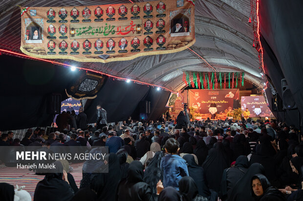 سوگواره ریحانه الرسول (ص) و وادع با شهید گمنام در گرگان