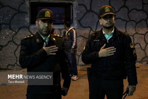 استقبال مردمان کومله از شهید خوشنام