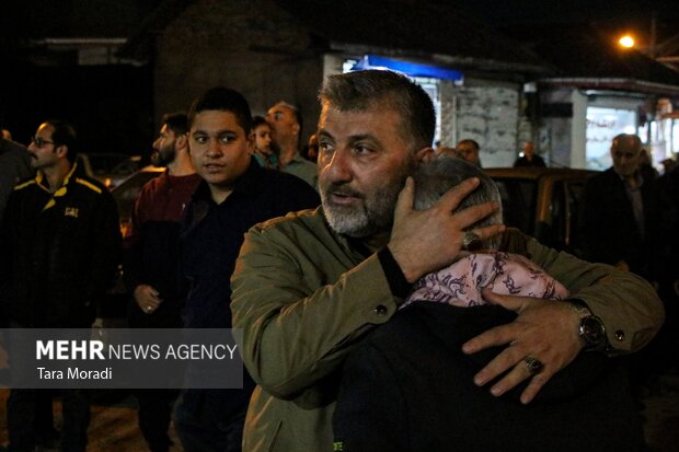 استقبال مردمان کومله از شهید خوشنام