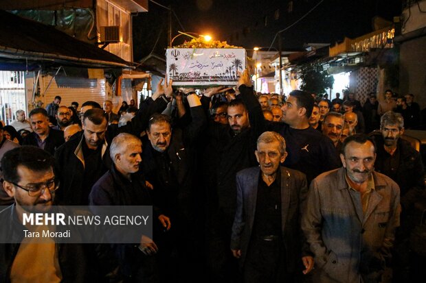 استقبال مردمان کومله از شهید خوشنام