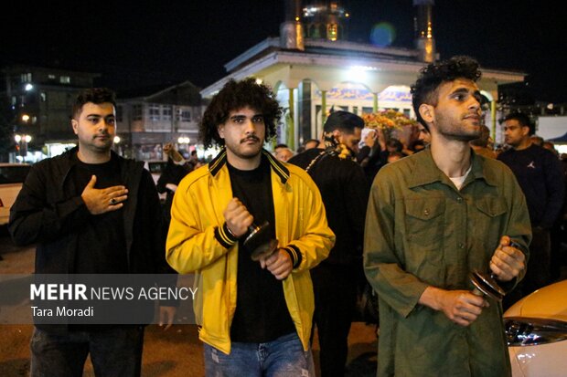 استقبال مردمان کومله از شهید خوشنام