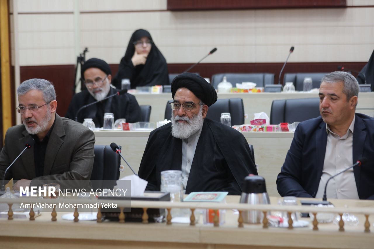 محمودی: هفته زن با محوریت نقش‌آفرینی دختران برگزار می‌شود