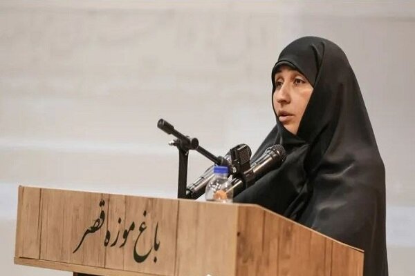 زنان،انقلاب،زن،اسلامي،اجتماعي،دباغ،حضور،جامعه،طالبي،افق،هويت ...