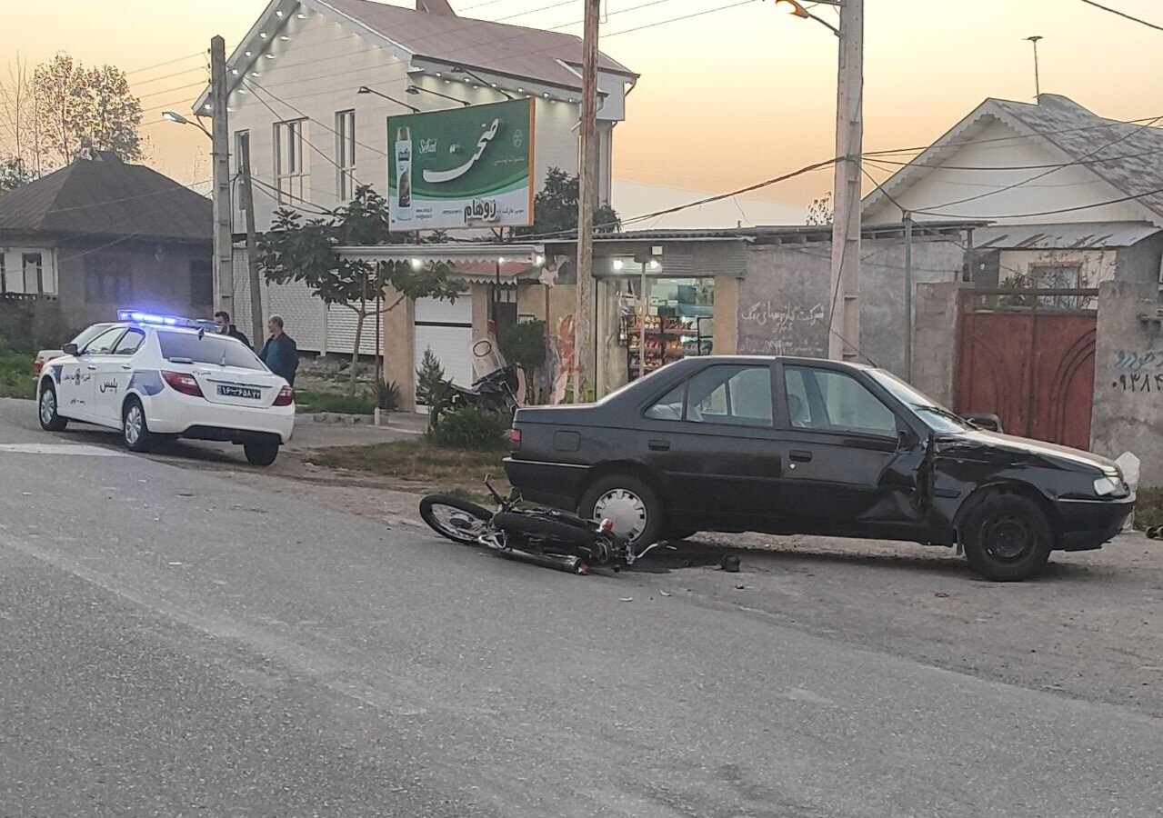 صفاری: برخورد سواری پژو با موتورسیکلت جان یک نفر را گرفت صفاری: برخورد سواری پژو با موتورسیکلت جان یک نفر را گرفت