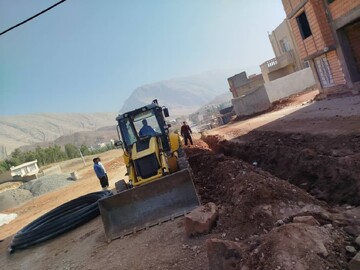 قبادی:۱۰۰۰ متر خط انتقال آب ۲ روستای شهرستان سیروان اجرا شد