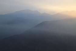 مهار کامل آتش‌سوزی جنگل ابر شاهرود؛ تیم‌های پشتیبانی در منطقه حاضرند