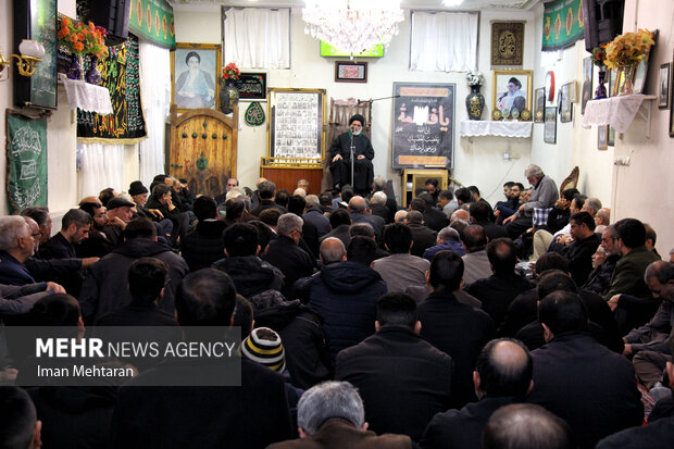 مجلس خانگی حضرت زهرا(س) در کرمانشاه زنده‌تر از همیشه