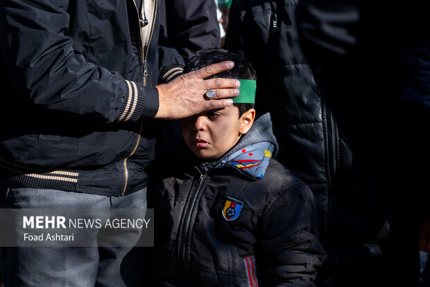 مراسم عزاداری ایام فاطمیه در منطقه قیام تهران