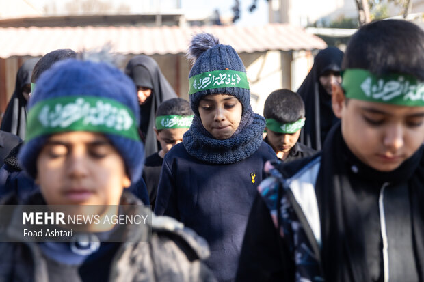 مراسم عزاداری ایام فاطمیه در منطقه قیام تهران