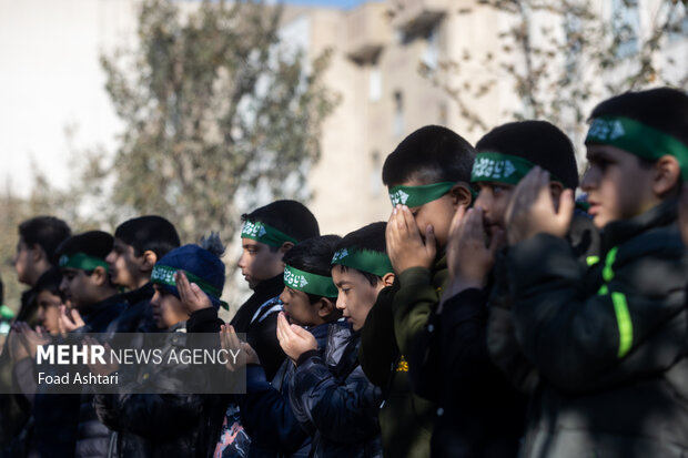 مراسم عزاداری ایام فاطمیه در منطقه قیام تهران