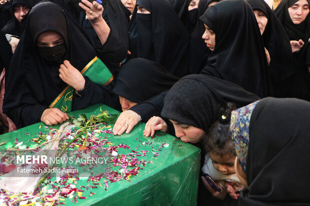 دسته عزاداری بانوان در قم