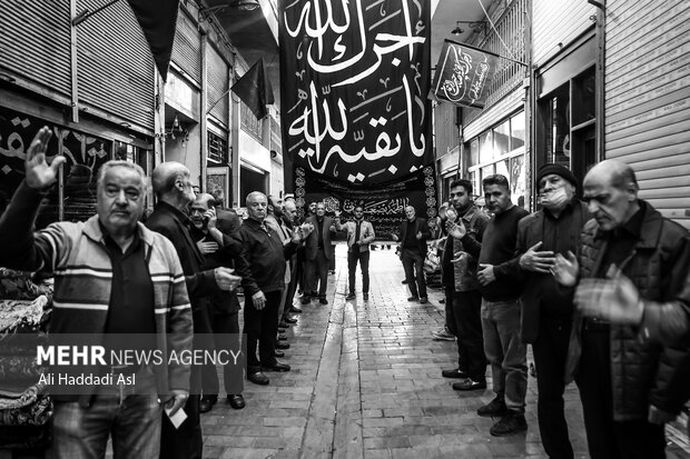 مراسم عزاداری فاطیمه در بازار تهران