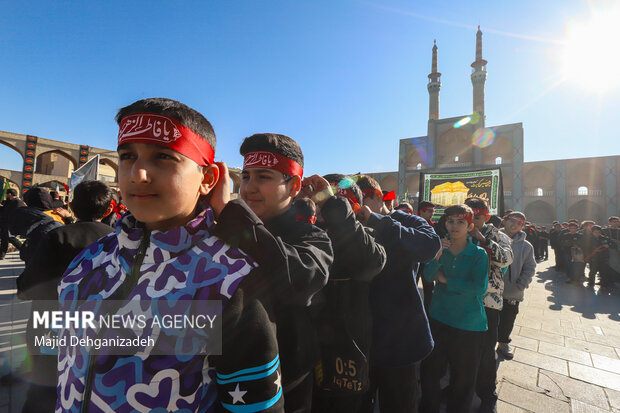 دسته عزاداری نسل فاطمی در یزد