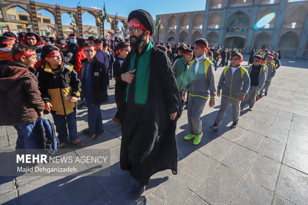 دسته عزاداری نسل فاطمی در یزد