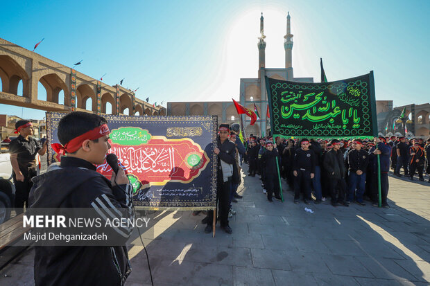 دسته عزاداری نسل فاطمی در یزد
