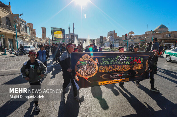 دسته عزاداری نسل فاطمی در یزد